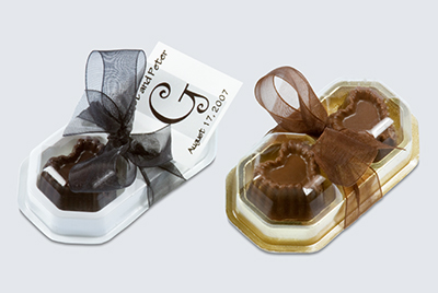 dome box with foiled hearts wedding favor view image